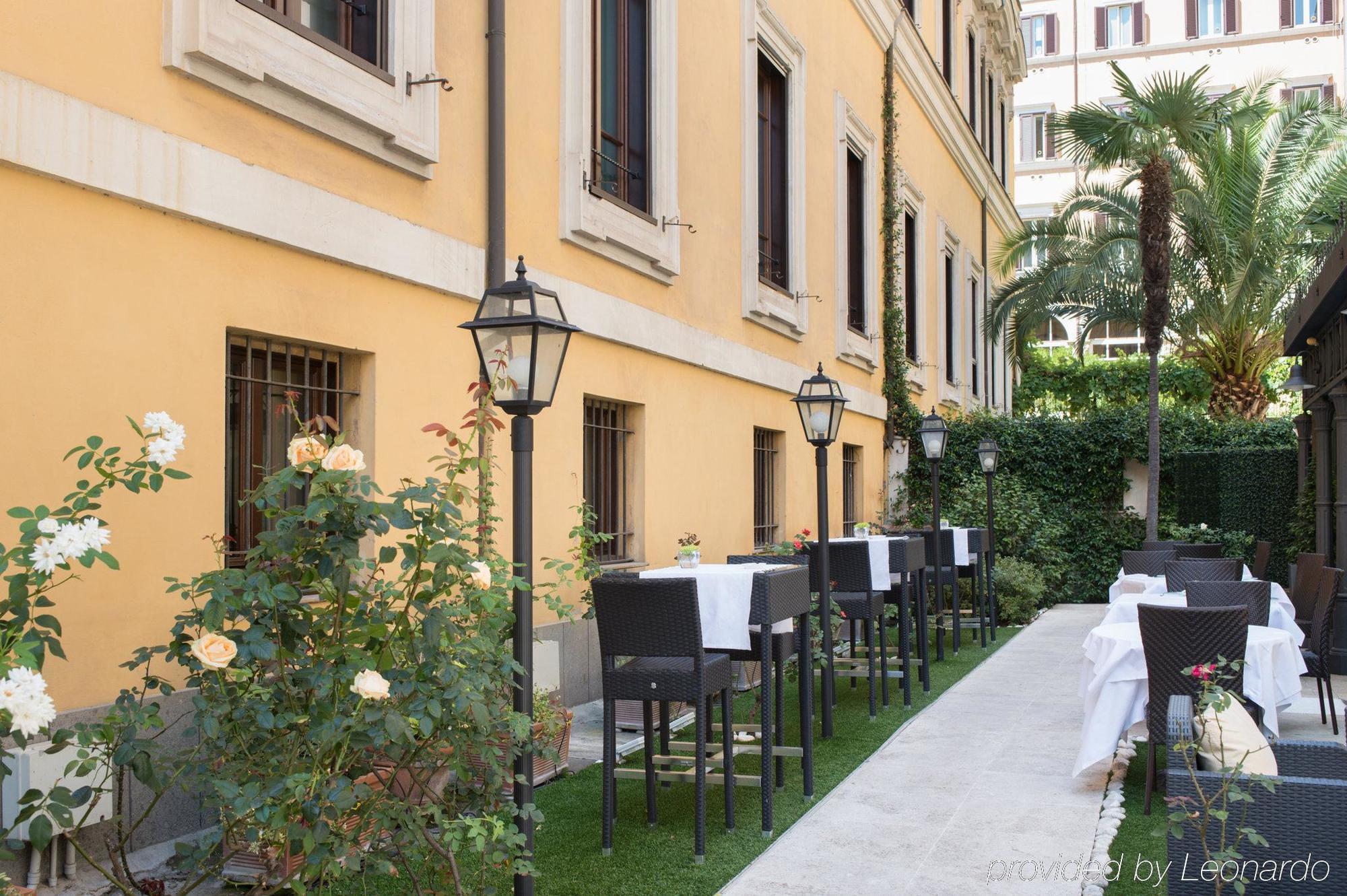 Hotel Rose Garden Palace